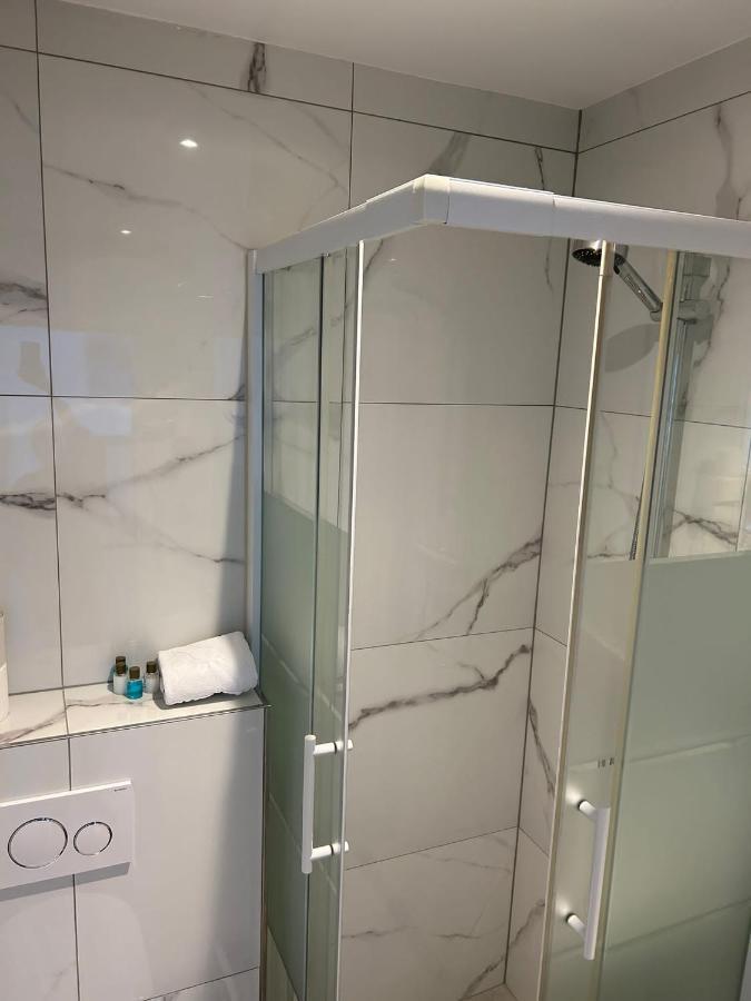 M & M Hotel Oyten Kültér fotó
